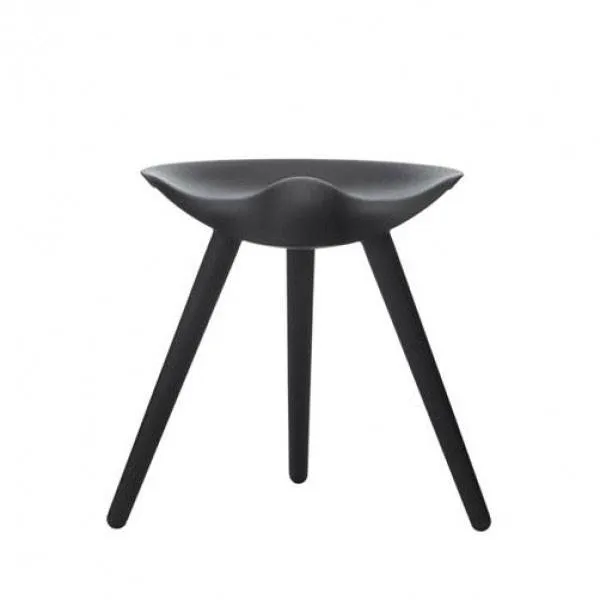 Audo Copenhagen ML42-jakkara 48 cm - Mustaksi petsattu pyökki
